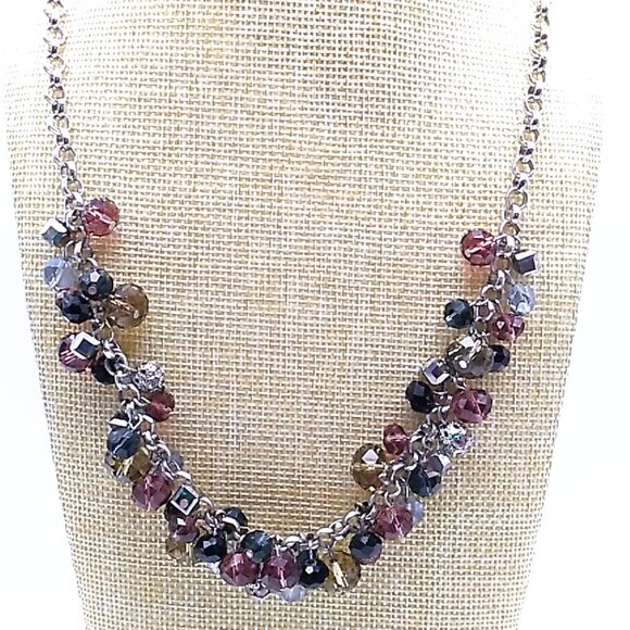 LOFT Acrylic Cluster Beaded Collar Necklace Silver-tone Chain - Picture 10 of 16